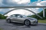 Lexus ES350 2018 года (NA)